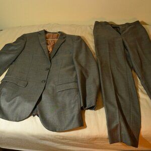 Two-piece suit for child/tween.